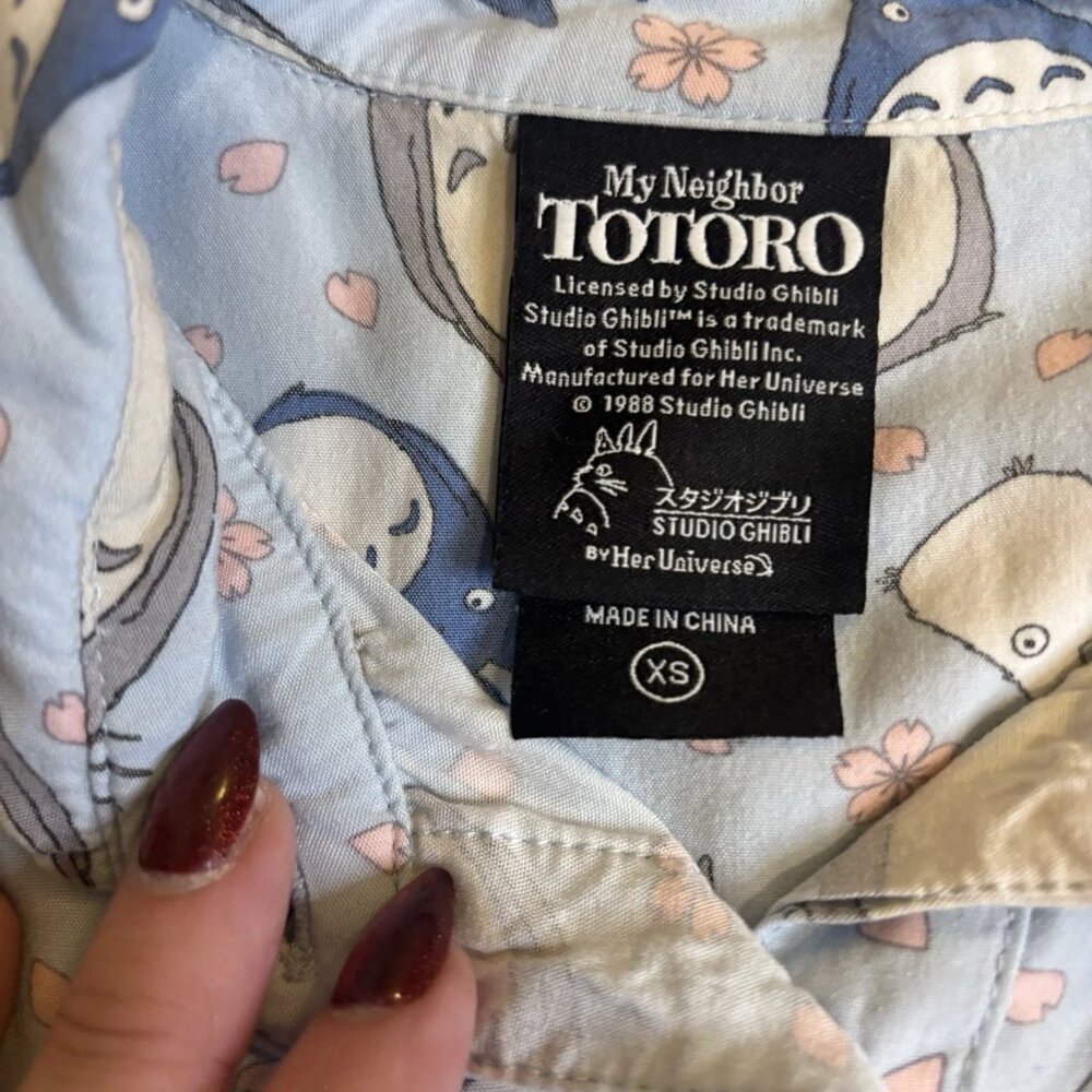 Hot Topic Studio Ghibli My Neighbor Totoro Light Blue Shirt Women's Size XS - Picture 6 of 7